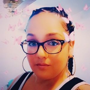 Meet your Posher, Mayra